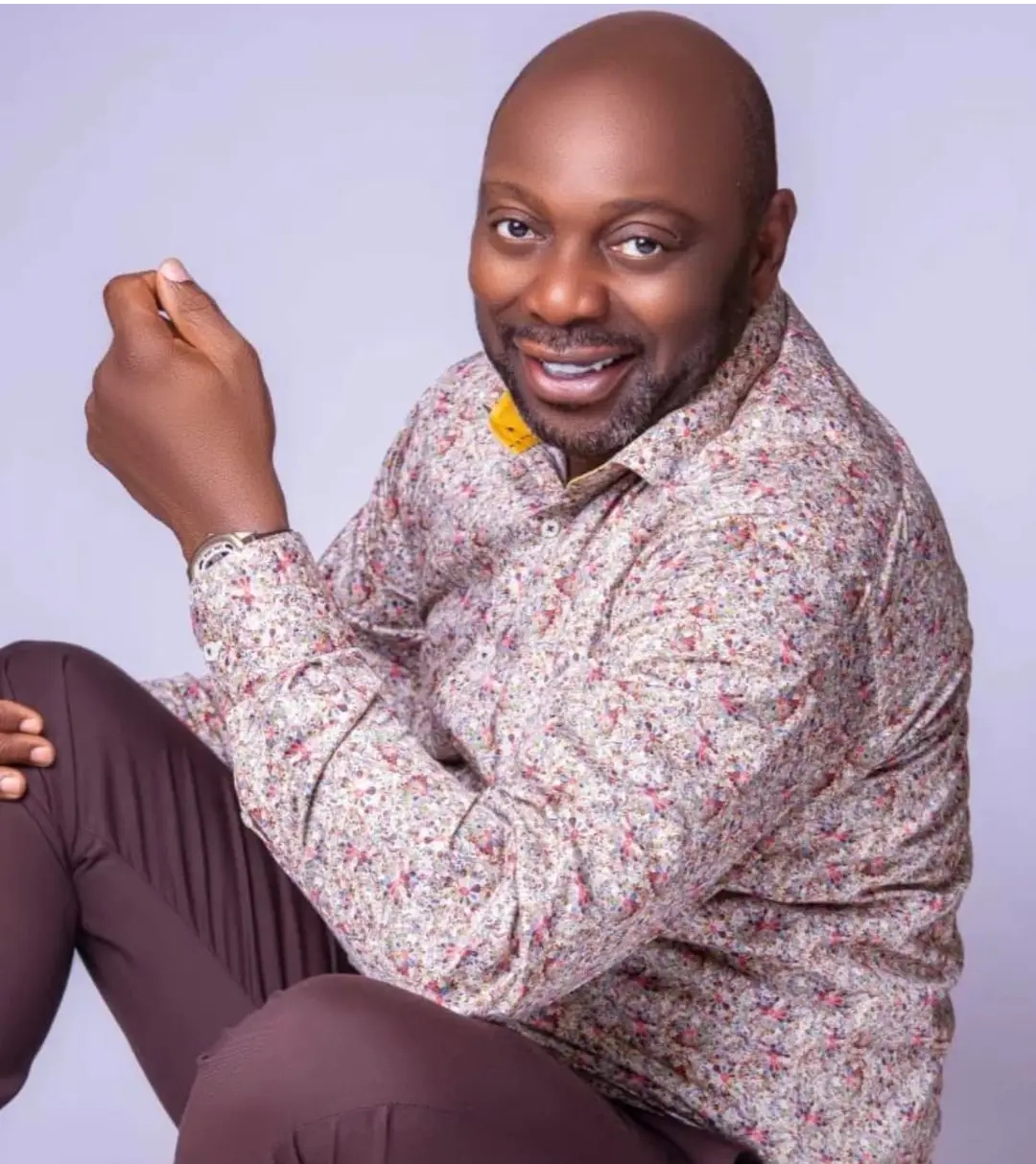 Segun Arinze Biography