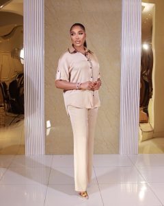 dabota lawson biography