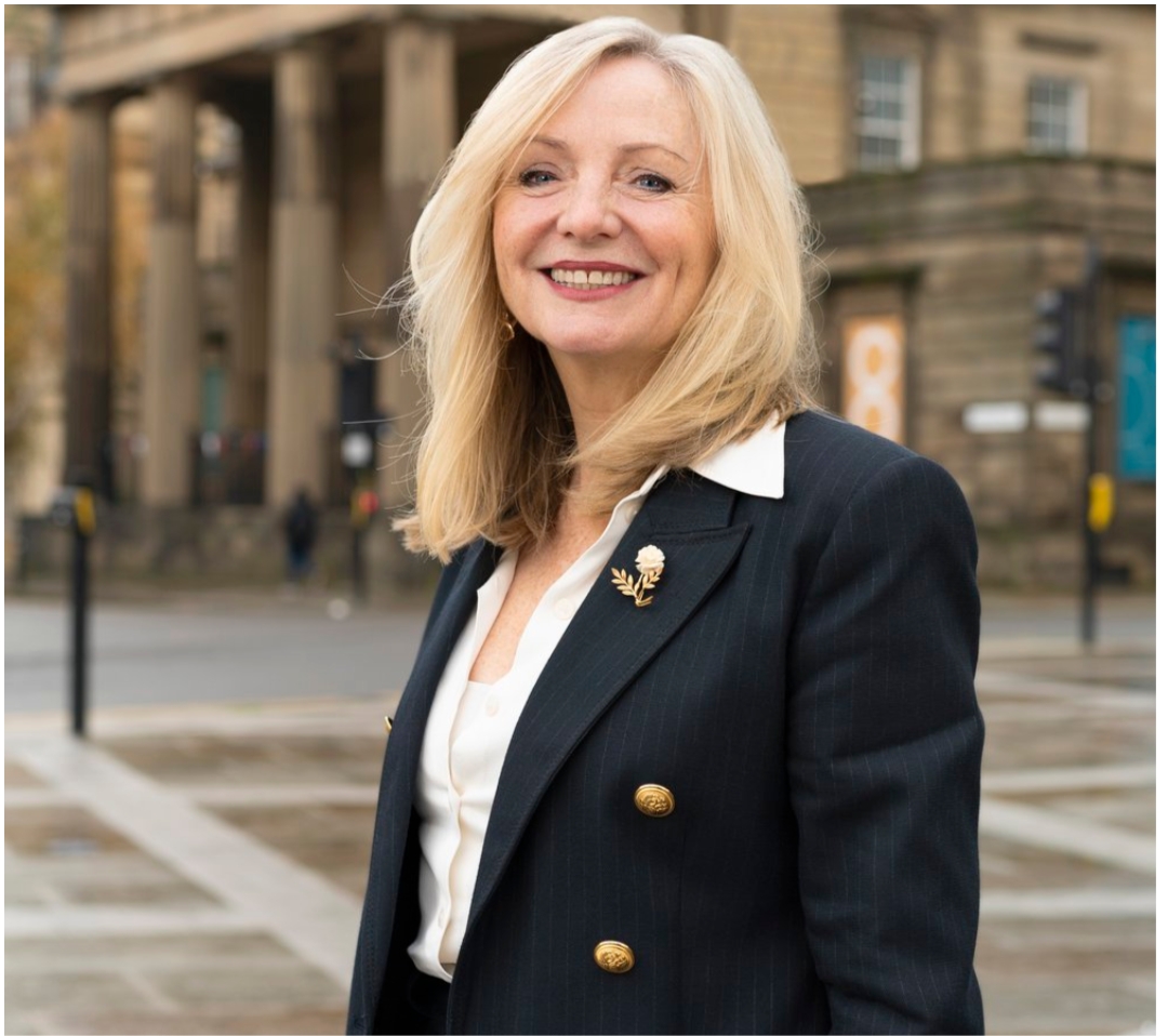 Tracy Brabin biography