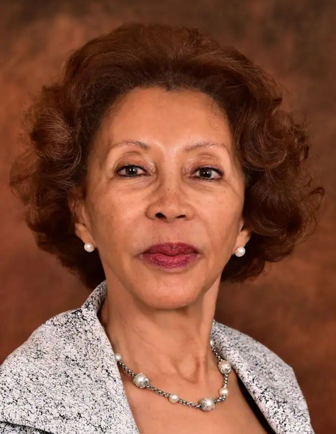 Dr Tshepo Motsepe Biography