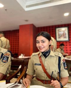 Anshika Verma IPS biography